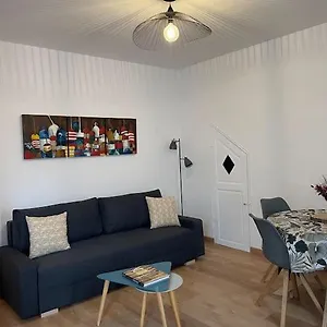  Appartement Pointe Rouge: Petit Cocon Entre Et Colline France